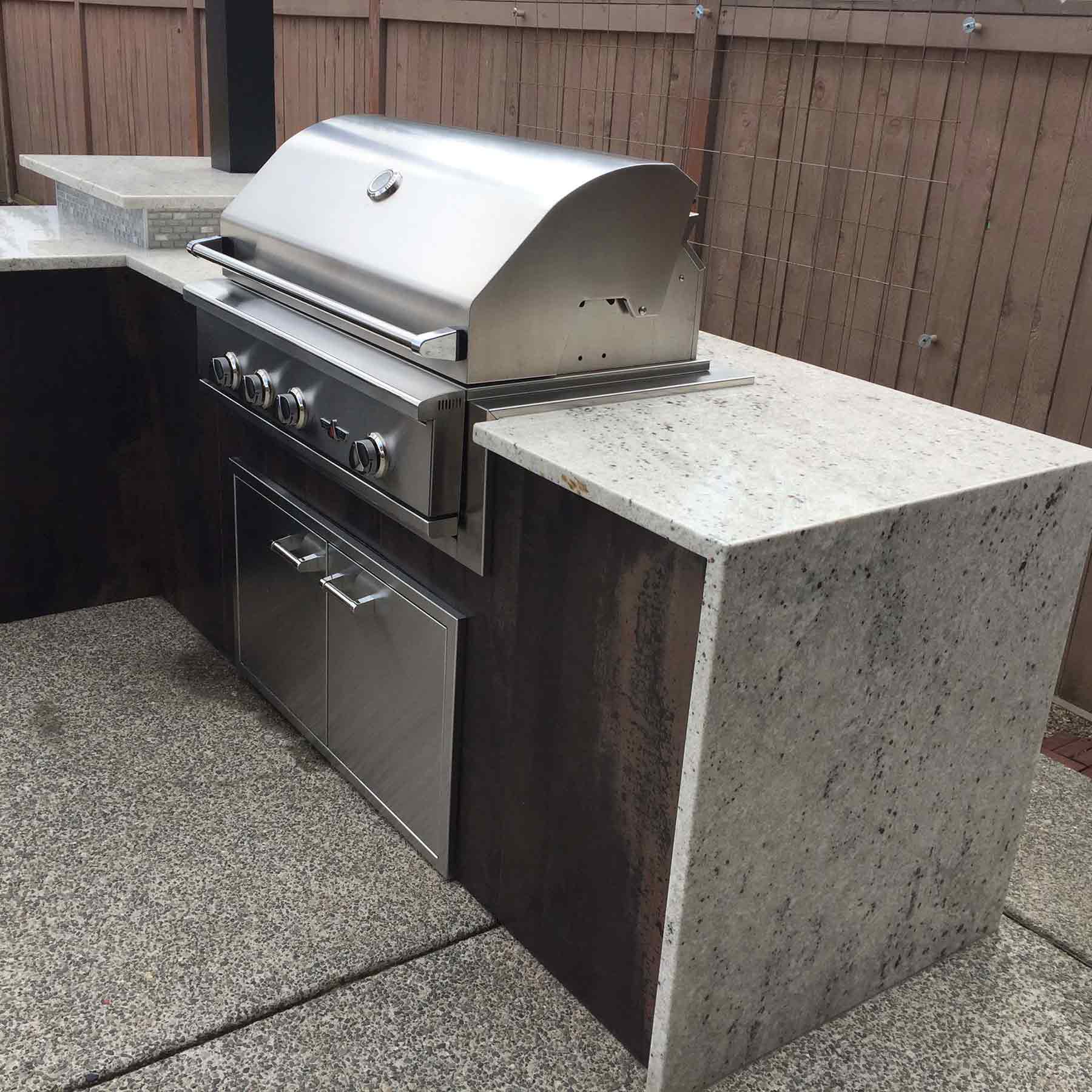 Sinconis Project – Snoqualmie, WA – Outdoor Kitchen 2